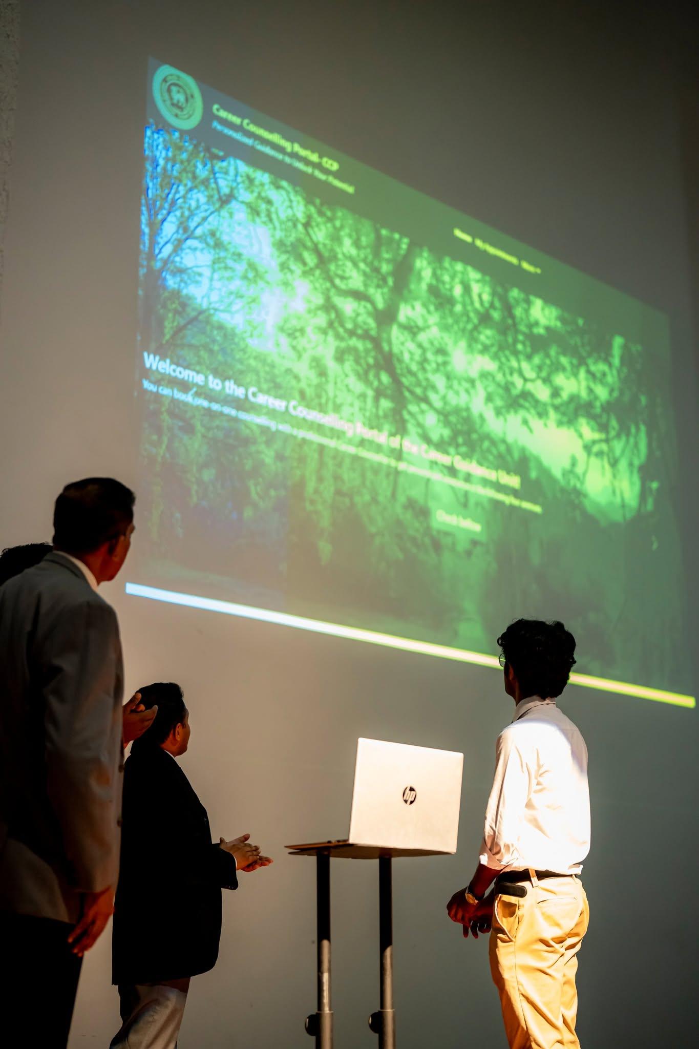 Gallery Photo